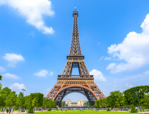 La Tour Eiffel festeggia 135 anni di successi